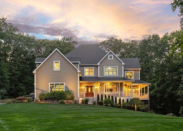 Property at 64 Acorn Dr, Uxbridge, MA 01569, 4 beds, 3.5 baths