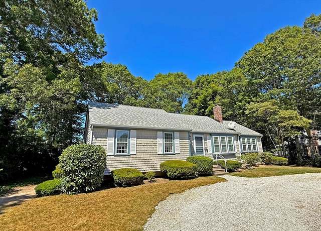 Property at 76 Braxton Rd, Falmouth, MA 02536, 3 beds, 2 baths