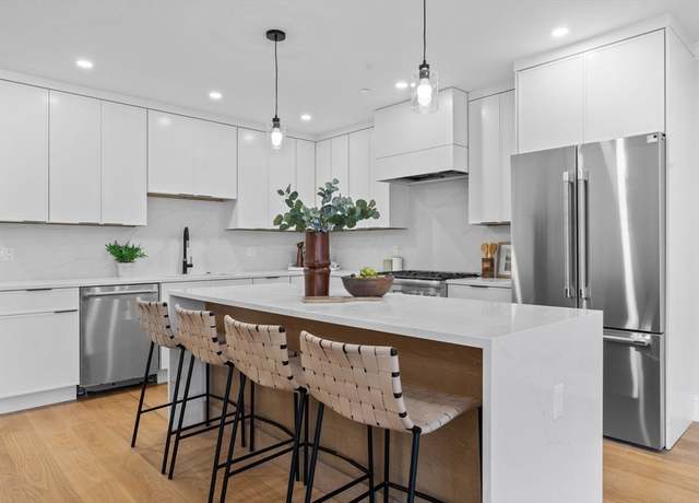 Property at 667A Tremont St Unit 667A, Boston, MA 02118, 3 beds, 2.5 baths