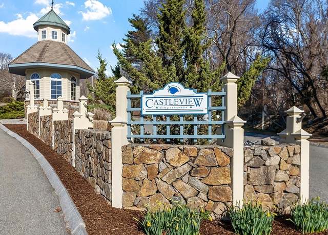 Property at 50 Castle View Dr, Gloucester, MA 01930, 4 beds, 4.5 baths