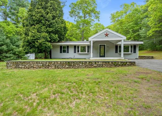 Property at 138 Pleasant St, Pembroke, MA 02359, 3 beds, 2 baths