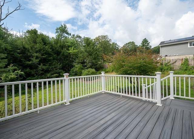 Property at 464 Gorwin Dr, Holliston, MA 01746, 3 beds, 1 bath