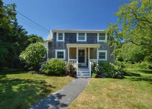 Property at 65 Wing Blvd W, Sandwich, MA 02537, 2 beds, 1.5 baths