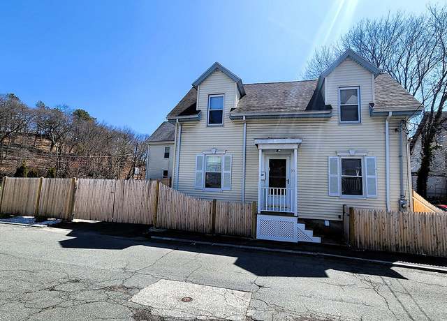 Property at 21 Blanchard St, Lynn, MA 01904, 3 beds, 1.5 baths