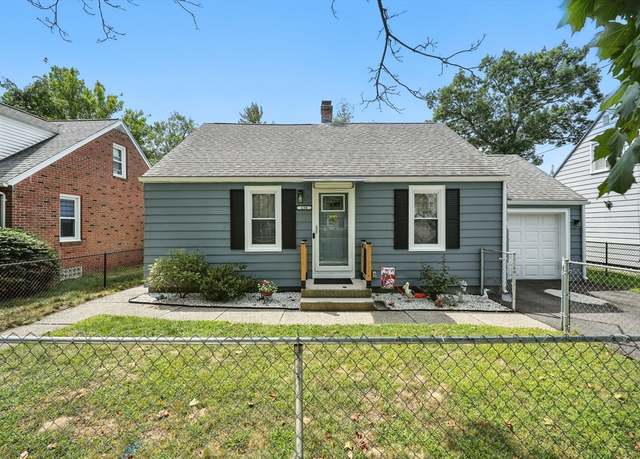 Property at 130 Eddy St, Springfield, MA 01104, 3 beds, 1 bath