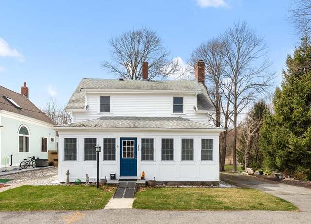 Property at 231 Hersey St, Hingham, MA 02043, 3 beds, 1.5 baths