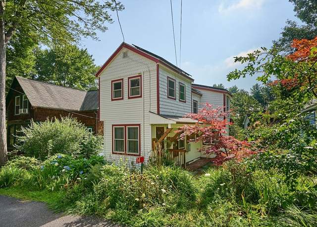 Property at 34 Laurel Park #34, Northampton, MA 01060, 2 beds, 1 bath