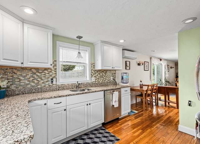 Property at 59 Wapping Rd, Kingston, MA 02364, 3 beds, 2 baths