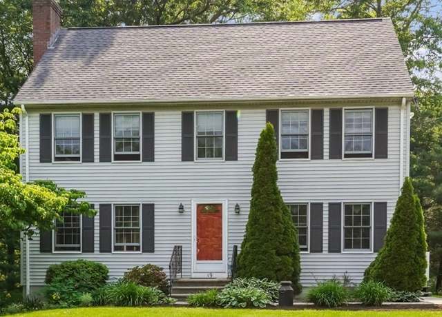 Property at 19 Arrowood Ln, Attleboro, MA 02703, 3 beds, 2 baths