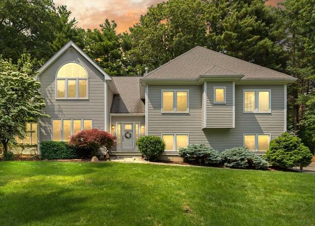 Property at 40 Strawberry Ln, Canton, MA 02021, 4 beds, 3 baths