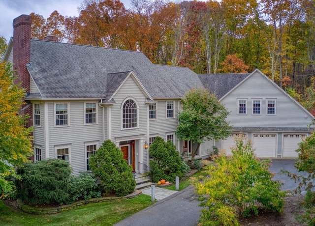 Property at 6 Eveningstar Dr, Amherst, MA 01002, 7 beds, 8 baths