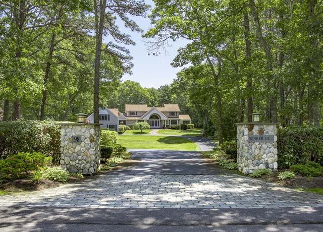 Property at 98 Bunker Hill Rd, Barnstable, MA 02655, 5 beds, 4.5 baths