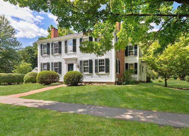 Property at 727 Main St, Hingham, MA 02043, 5 beds, 2.5 baths