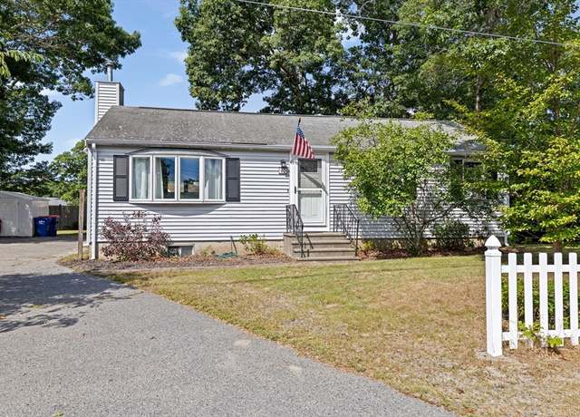Property at 40 Cohasset Rd, Wareham, MA 02532, 2 beds, 1 bath