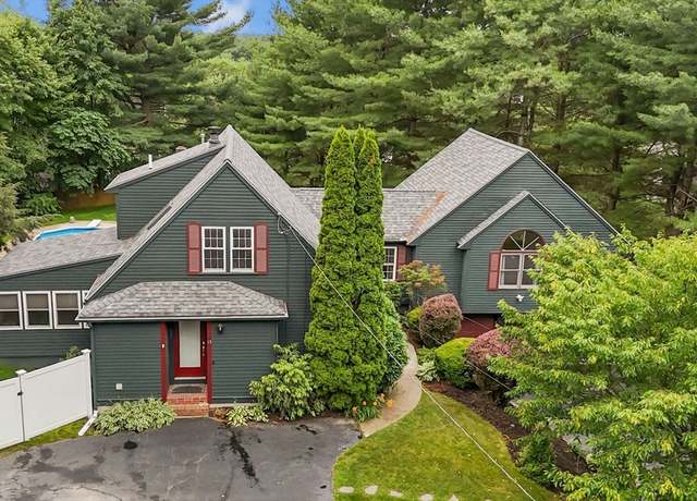 Property at 13 Taft Dr, Franklin, MA 02038, 3 beds, 2.5 baths