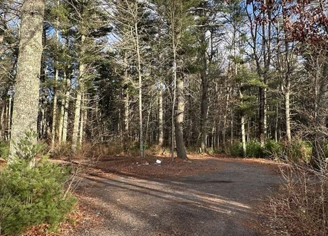 Property at 0 Walnut Plain Rd, Rochester, MA 02770