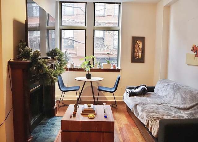 Property at 2 Clarendon St #204, Boston, MA 02116, 1 bed, 1 bath