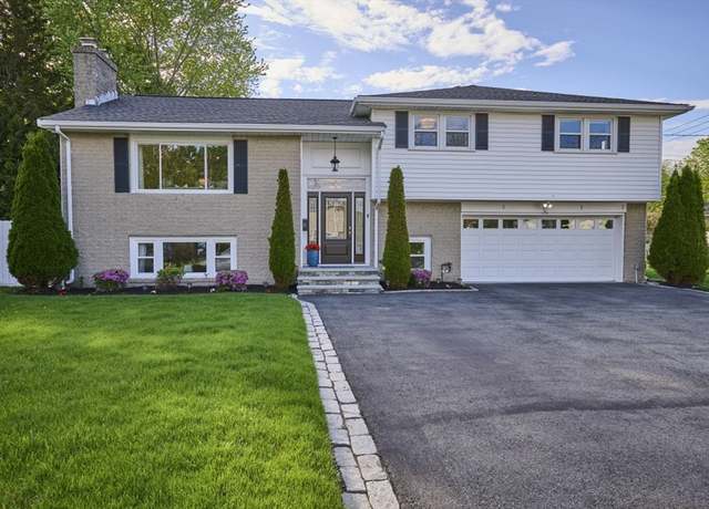Property at 5 Rando Ln, Waltham, MA 02451, 3 beds, 2.5 baths