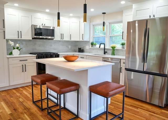 Property at 31 Perley Ave, Peabody, MA 01960, 3 beds, 2 baths