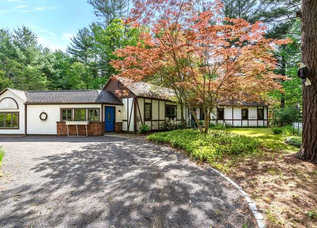 Property at 321 Sudbury St, Marlborough, MA 01752, 3 beds, 2.5 baths