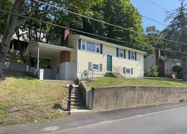 Property at 102 Liberty St, Marlborough, MA 01752, 3 beds, 1 bath
