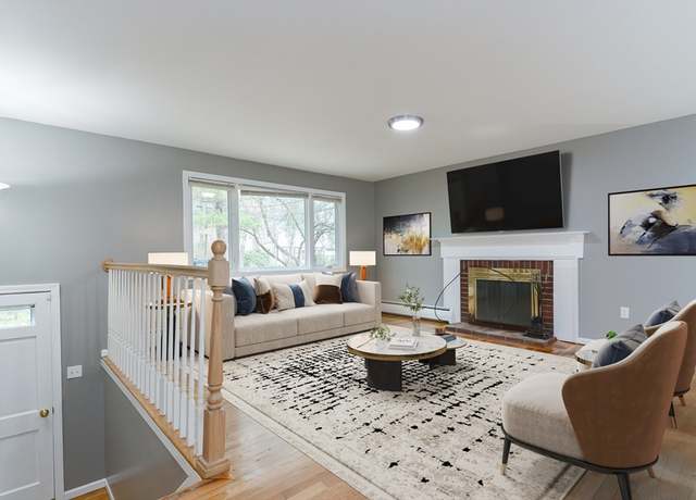 Property at 2 Marlboro Rd, Georgetown, MA 01833, 4 beds, 2 baths