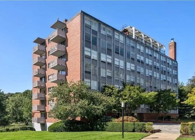 Property at 80 Park St #23, Brookline, MA 02446, 2 beds, 2 baths