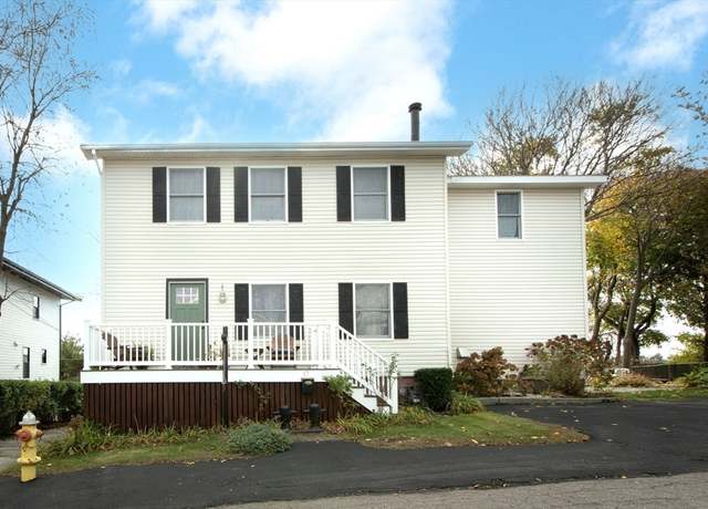 Property at 17 Whitehead Ave, Hull, MA 02045, 4 beds, 3 baths