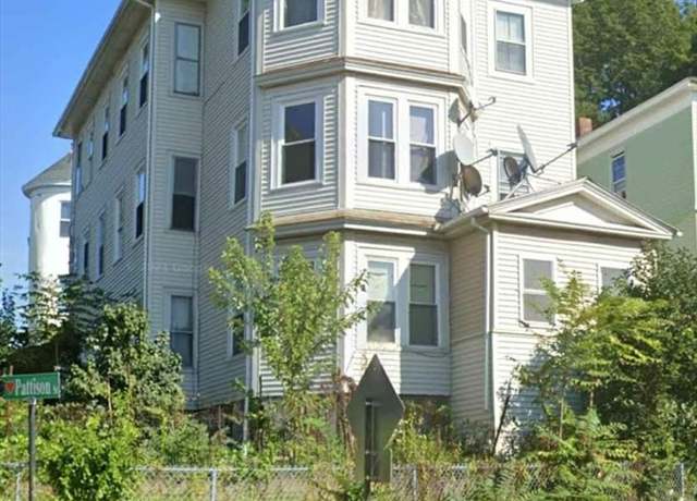 Property at 37 Vernon St, Worcester, MA 01610, 9 beds, 3 baths