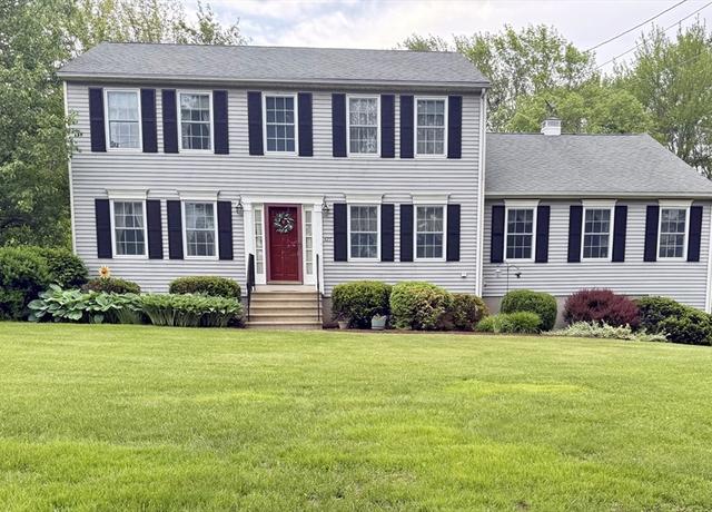 Property at 427 South St, Auburn, MA 01501, 3 beds, 2.5 baths