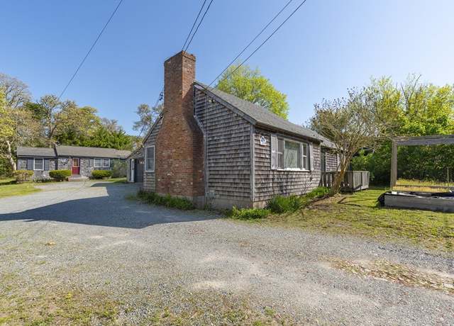 Property at 25 Crosby Ln, Chatham, MA 02633, 3 beds, 3 baths