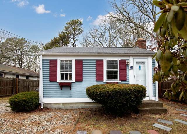 Property at 52 Nauset Rd, Yarmouth, MA 02673, 2 beds, 1 bath