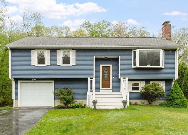 Property at 4 Marlboro St, Hudson, MA 01749, 3 beds, 1.5 baths