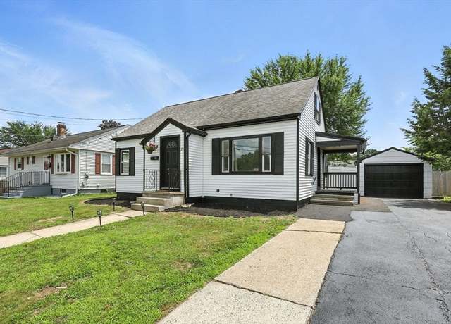 Property at 21 Meeting House Rd, Chicopee, MA 01013, 4 beds, 1 bath