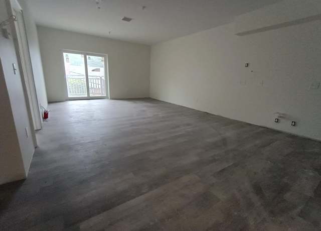Property at 10 Franklin Ave #304, Revere, MA 02151, 1 bed, 1 bath