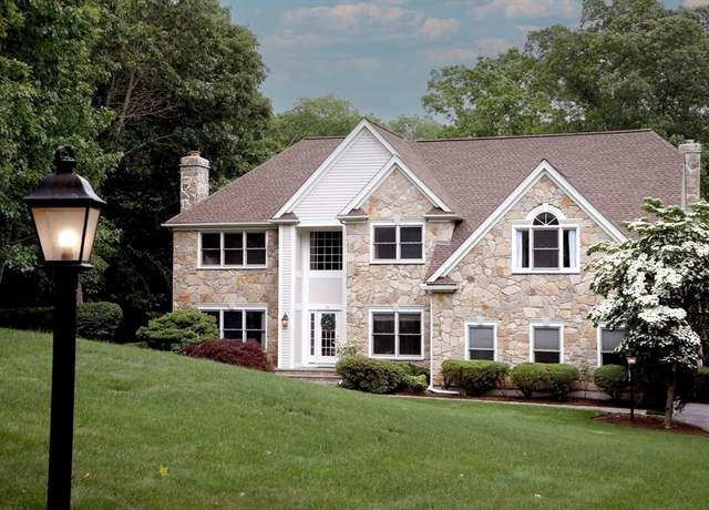 Property at 58 Algonquian Dr, Natick, MA 01760, 5 beds, 4.5 baths
