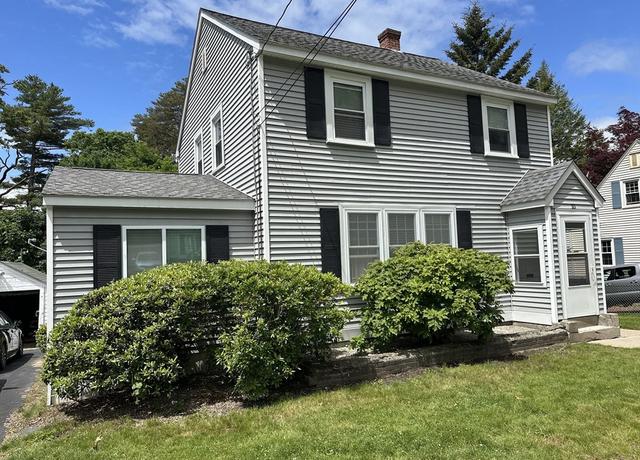 Property at 10 Marilyn Dr, Auburn, MA 01501, 3 beds, 1.5 baths