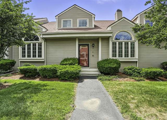 Property at 237 South St #26, Shrewsbury, MA 01545, 2 beds, 2.5 baths