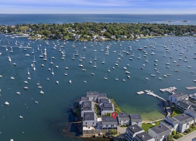 Property at 9 Skinner's Path #9, Marblehead, MA 01945, 2 beds, 1.5 baths