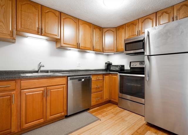 Property at 1186 Worcester Rd #521, Framingham, MA 01702, 1 bed, 1 bath