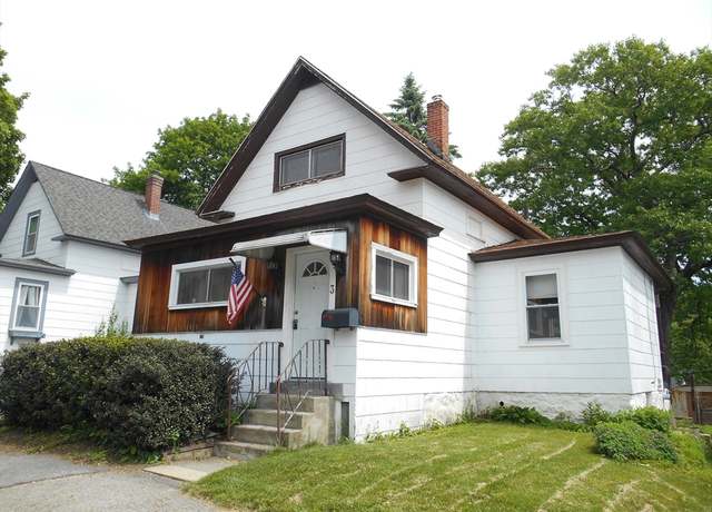 Property at 3 Anderson Ave, Worcester, MA 01604, 2 beds, 1 bath