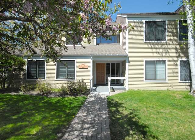 Property at 27 Concord Greene #1, Concord, MA 01742, 2 beds, 2 baths