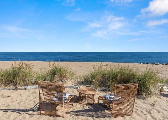 Property at 2 Northern Blvd, Newbury, MA 01951, 2 beds, 1.5 baths
