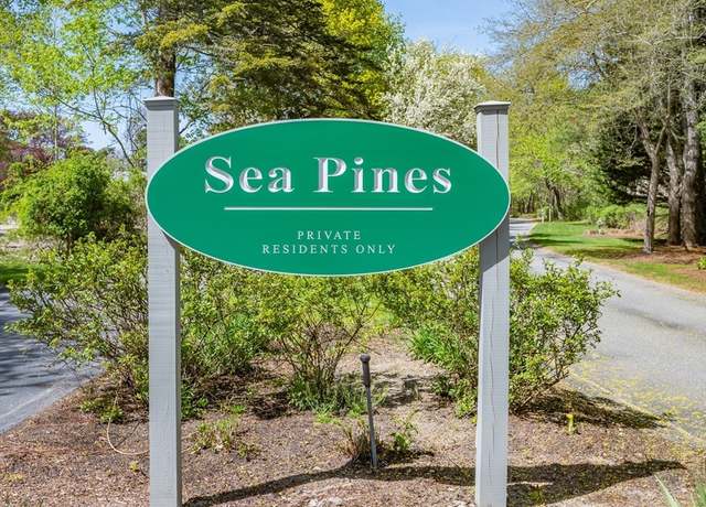 Property at 48 Landing Ln #48, Brewster, MA 02631, 1 bed, 1 bath
