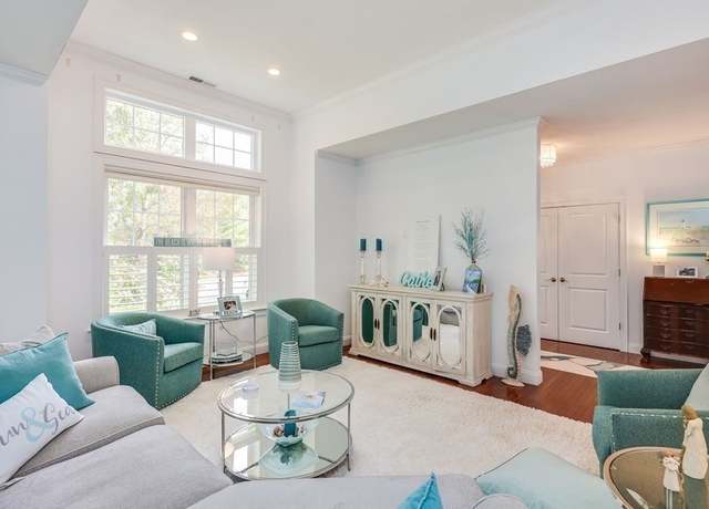 Property at 4 Inverness #4, Plymouth, MA 02360, 2 beds, 3.5 baths