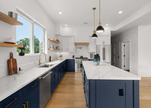 Property at 32 Murdock St #2, Somerville, MA 02145, 5 beds, 5 baths