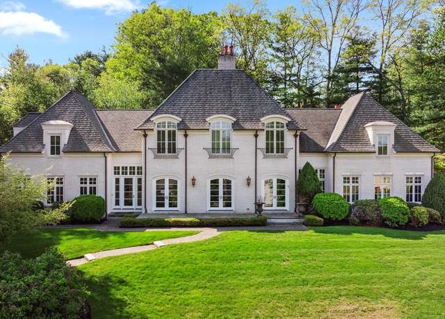 Property at 2 Copperbeech Cir, Westborough, MA 01581, 5 beds, 4 baths