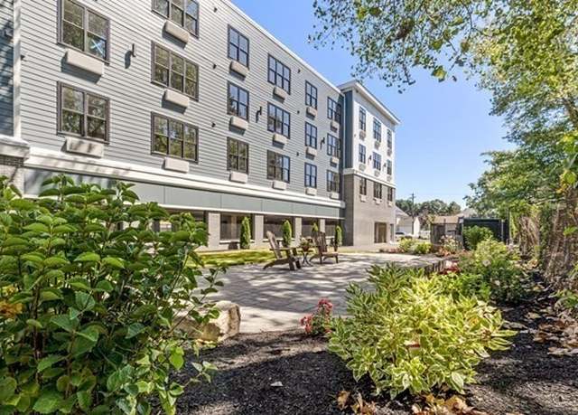 Property at 21 Totman St #204, Quincy, MA 02169, 1 bed, 1 bath