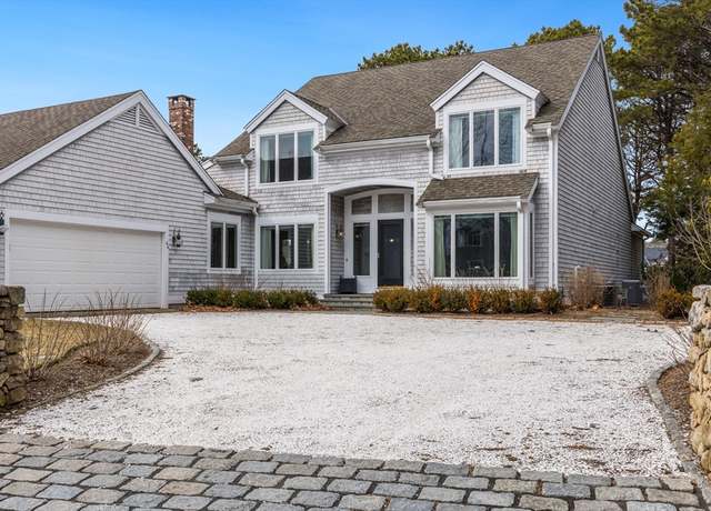 Property at 44 The Hts, Mashpee, MA 02649, 3 beds, 4.5 baths