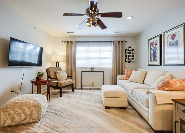 Property at 211 Central St Unit A305, Norwood, MA 02062, 2 beds, 2 baths